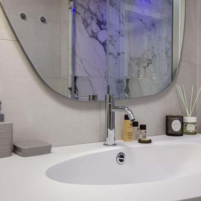 Portanova Luxury Home - Two-Bedroom Apartment - 31