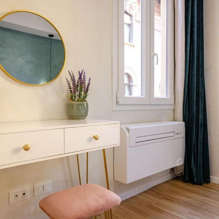 Portanova Luxury Home - Two-Bedroom Apartment - 16