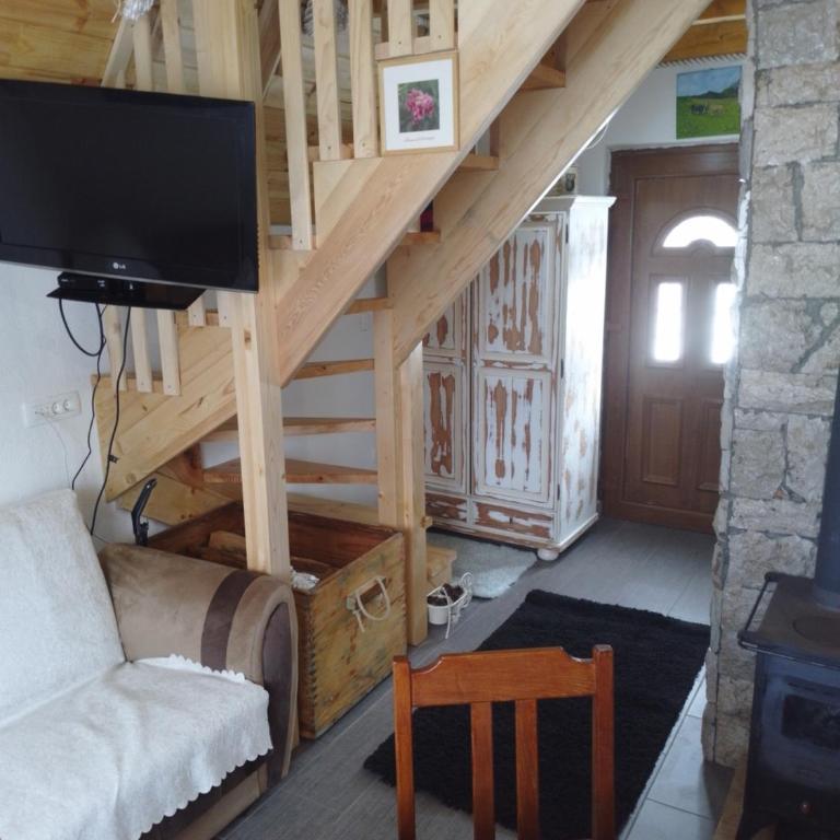 Etno Koliba Nikoleta - One-Bedroom Chalet - 10