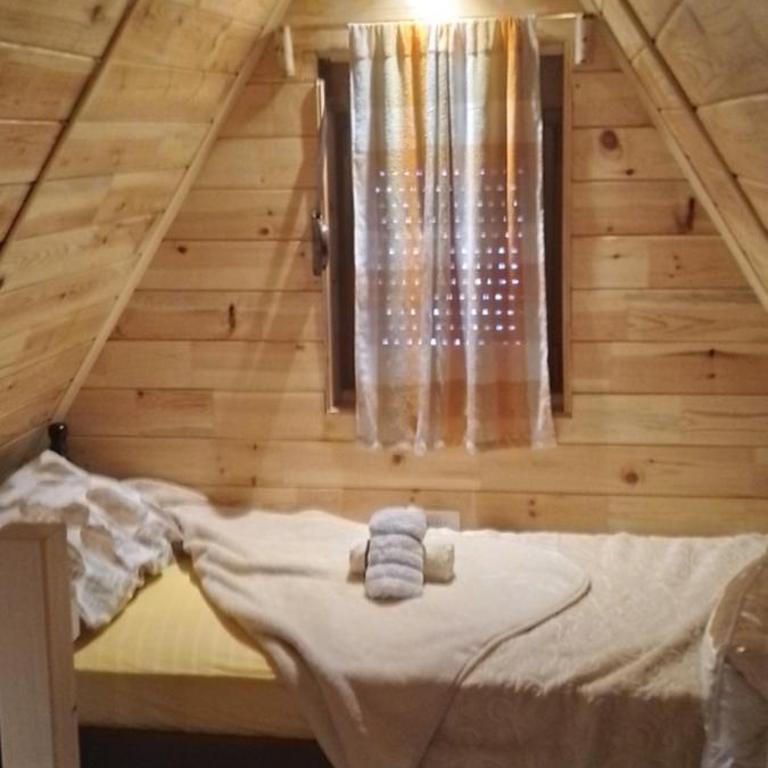 Etno Koliba Nikoleta - One-Bedroom Chalet - 8