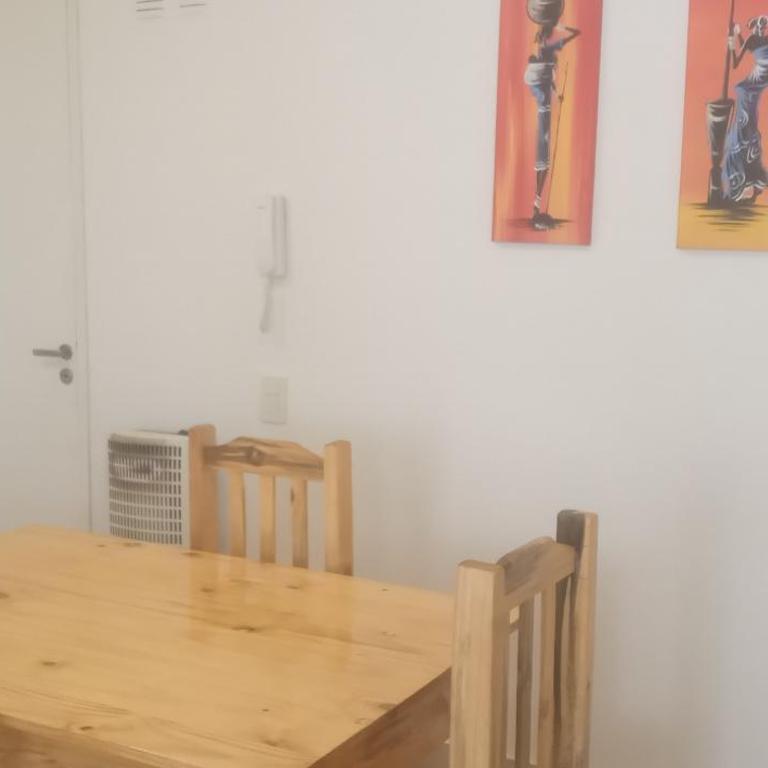 Departamento Céntrico - Apartamento de 1 dormitorio - 2