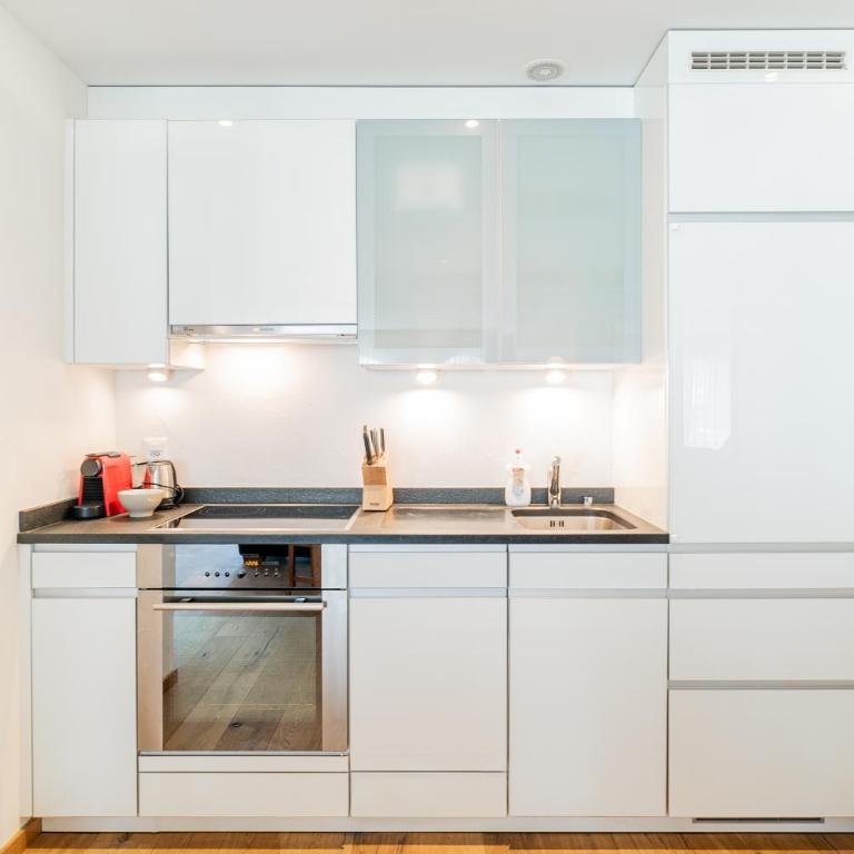 Haus Whymper by Zermatt Premium Apartments - One-Bedroom Apartment with Matterhorn View and terrace - 16