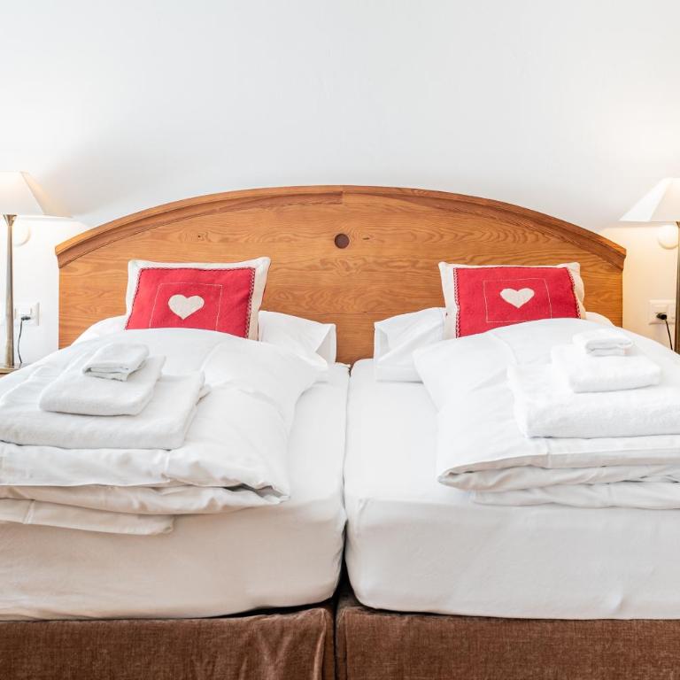 Haus Whymper by Zermatt Premium Apartments - One-Bedroom Apartment with Matterhorn View and terrace - 32