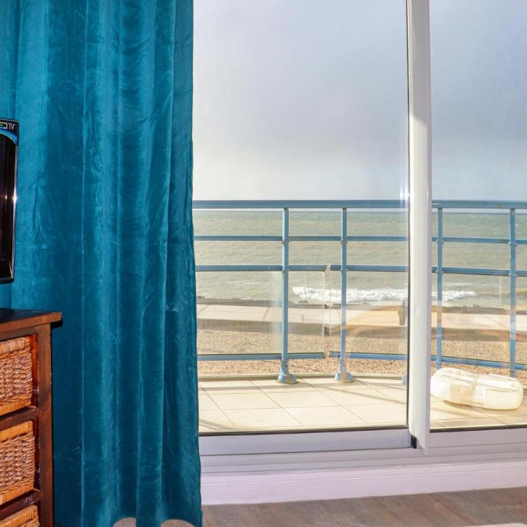 1 Bedroom Nice Apartment In Wimereux - Appartement 1 Chambre - 2
