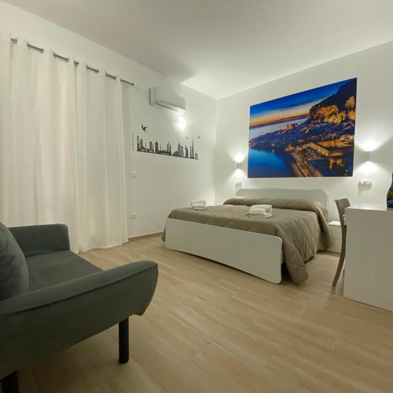 IN CENTRO ROOMS Vicino Cefalù SELF-CHEK-IN - Quadruple Room with Bathroom - 1