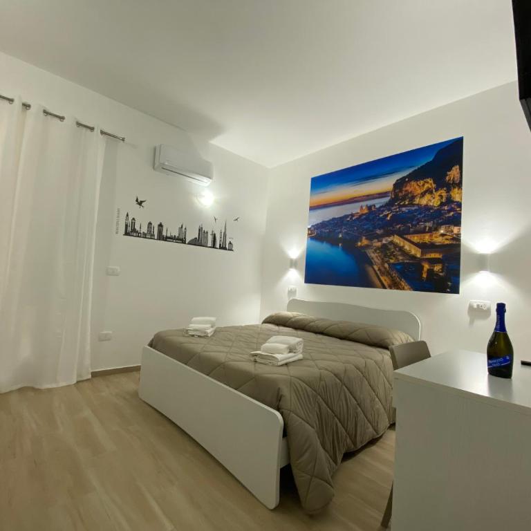 IN CENTRO ROOMS Vicino Cefalù SELF-CHEK-IN - Quadruple Room with Bathroom - 2