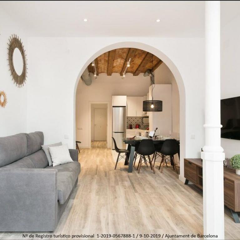 Catalonia Square Terrace & 5 bathrooms 5BD-5BTH - Apartment - 2