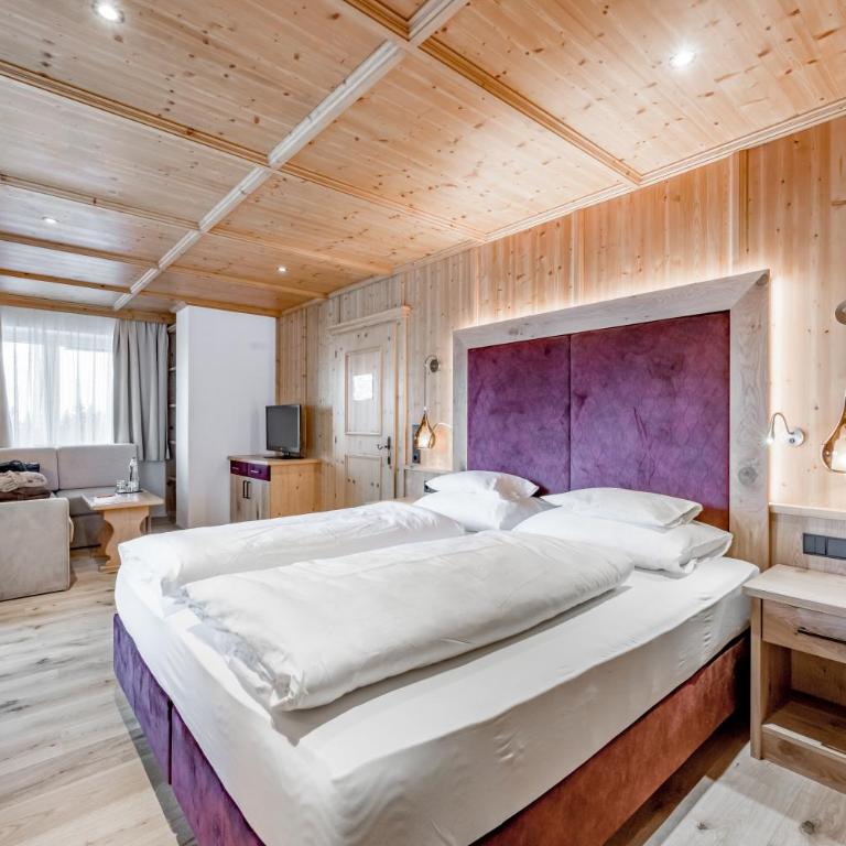 Naturhotel Alpenblick - Doppelzimmer mit Bergblick - 2