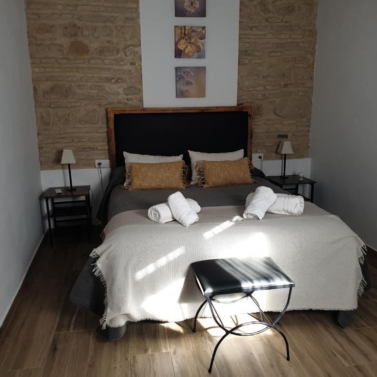 Entre patios y flores - Two-Bedroom Apartment - 3
