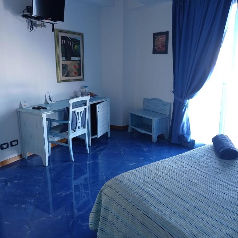 Blue Moon Hotel - Camera Matrimoniale/Doppia con Letti Singoli - Accesso Disabili - 1