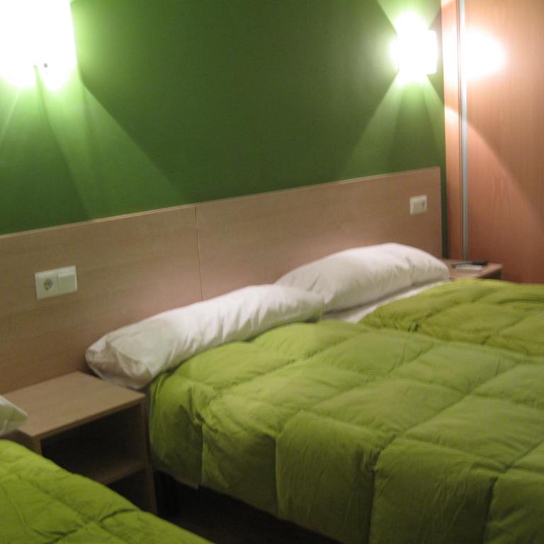 Hostal Ducal - Habitación Triple Estándar - 4