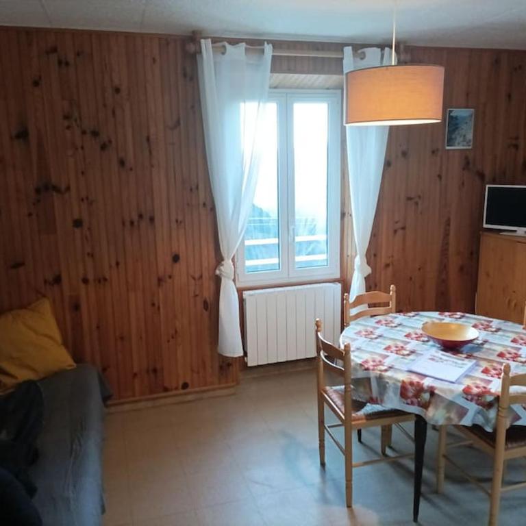 2 pièces proche cure thermale - Appartamento con 1 Camera da Letto - 3