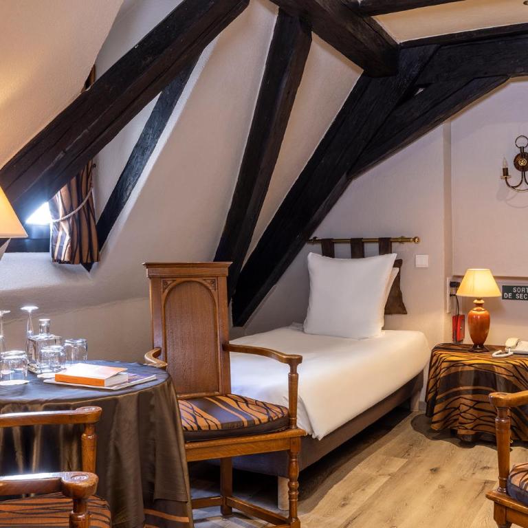 Hotel Restaurant Le Maréchal - Teritoria - Chambre Triple Confort - 4