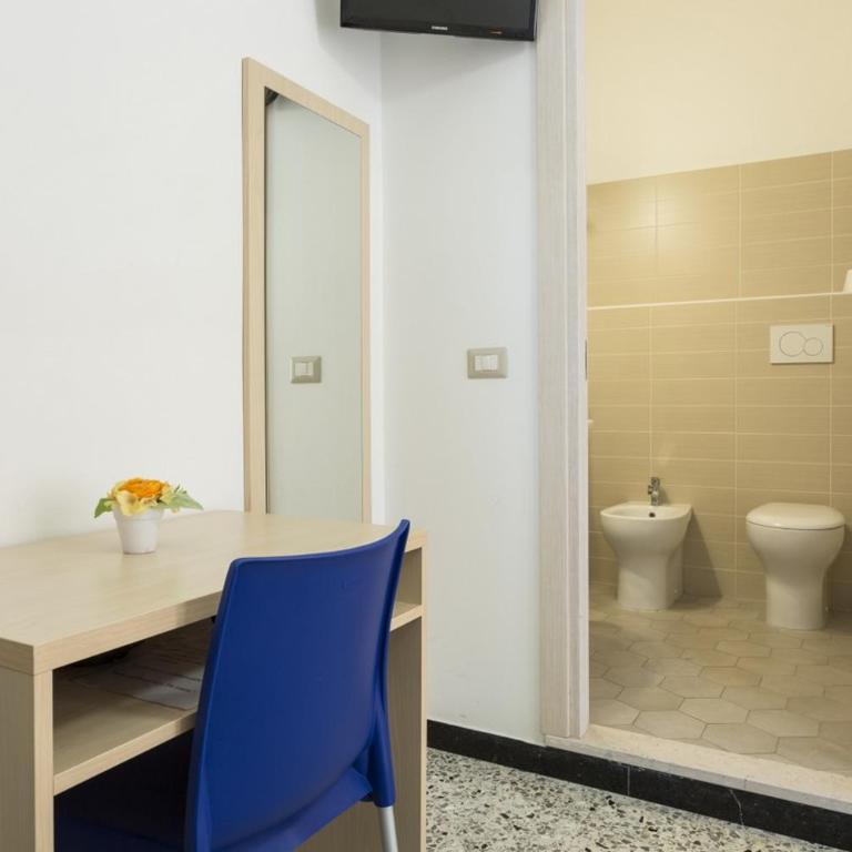 ROOM AND BREAKFAST DA LAURA - Camera Matrimoniale con Bagno Privato - 6
