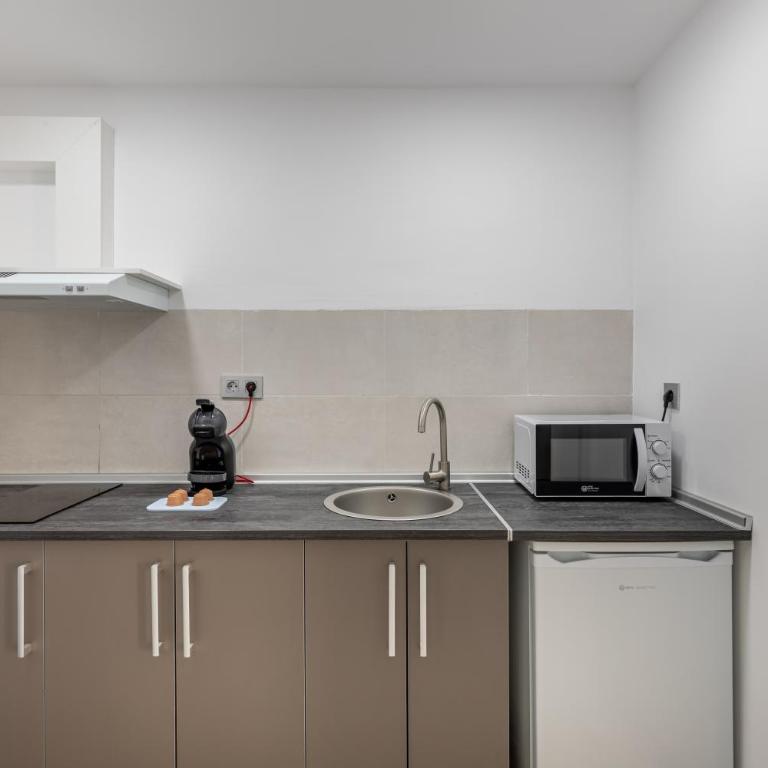 Apartamentos Realejo Granada Centro 3000 - Studio - 9