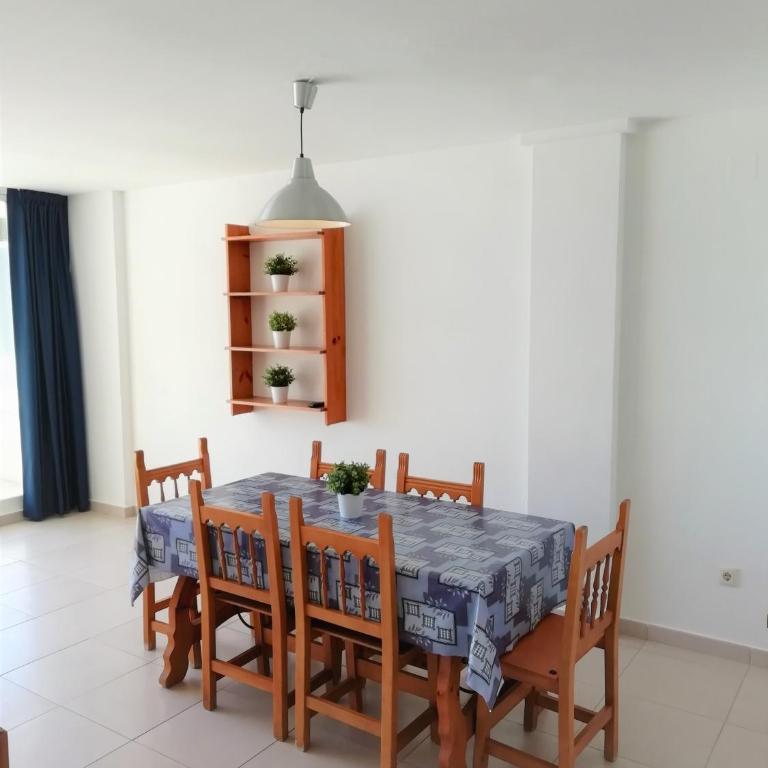 Trill Mirasol C primera linea mar L'Estartit - Three-Bedroom Apartment - 18