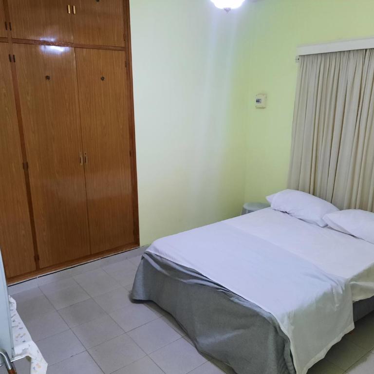 Alojamiento "Mis Raíces" Casa y Departamento - Apartamento de 2 dormitorios - 6