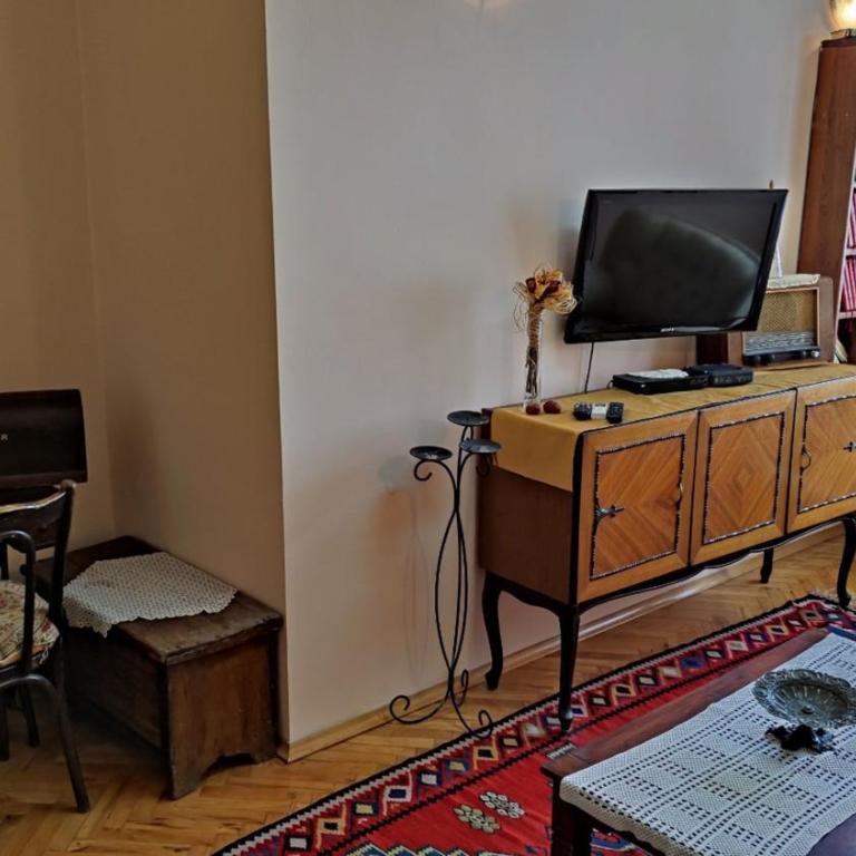 Apartment Markale - Three-Bedroom Apartment - 34