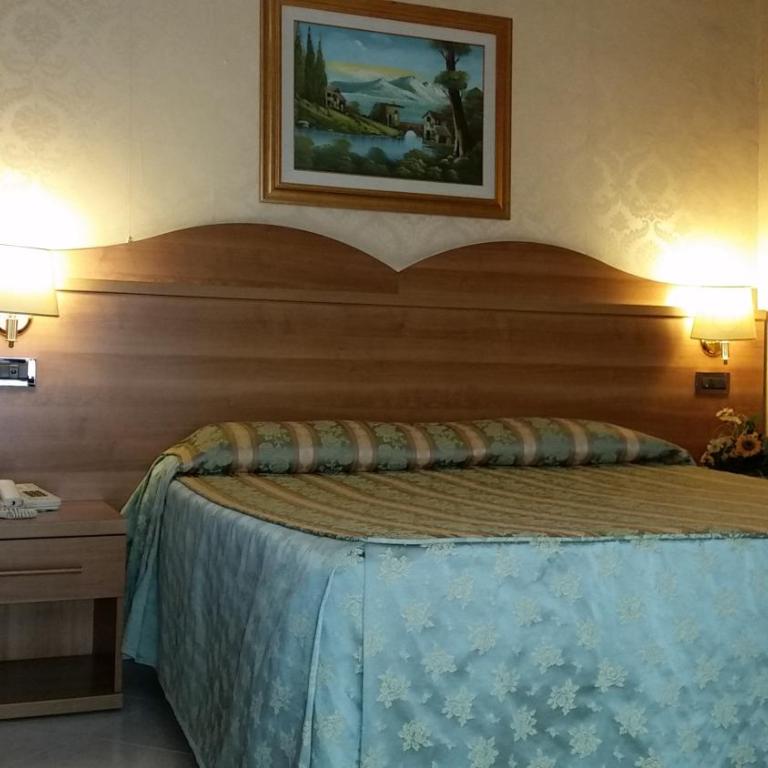 Hotel Teti - Chambre Double ou Lits Jumeaux - 15