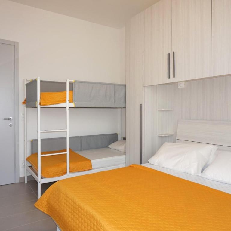 Lovely flat with balcony - Appartamento - 5