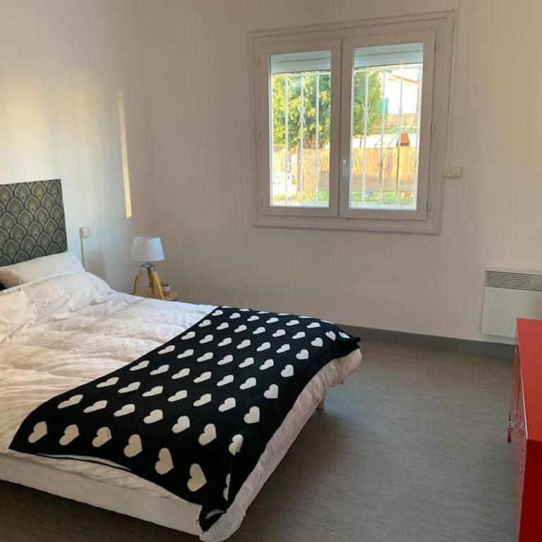 Belle maison 100m2 avec terrasse et parking privé - Appartement 3 Chambres - 18