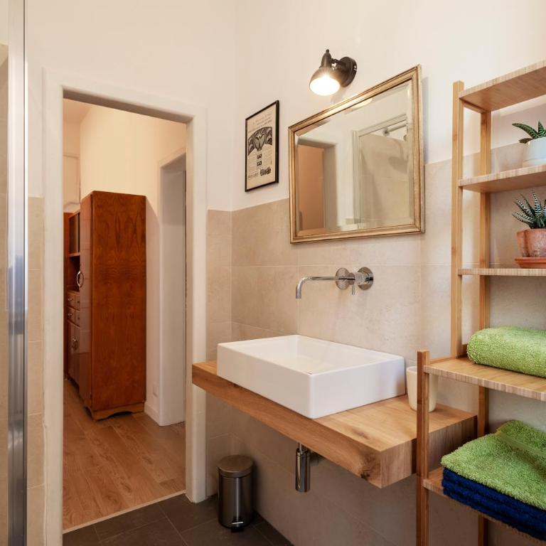 Iris Home - Two-Bedroom Apartment - 11