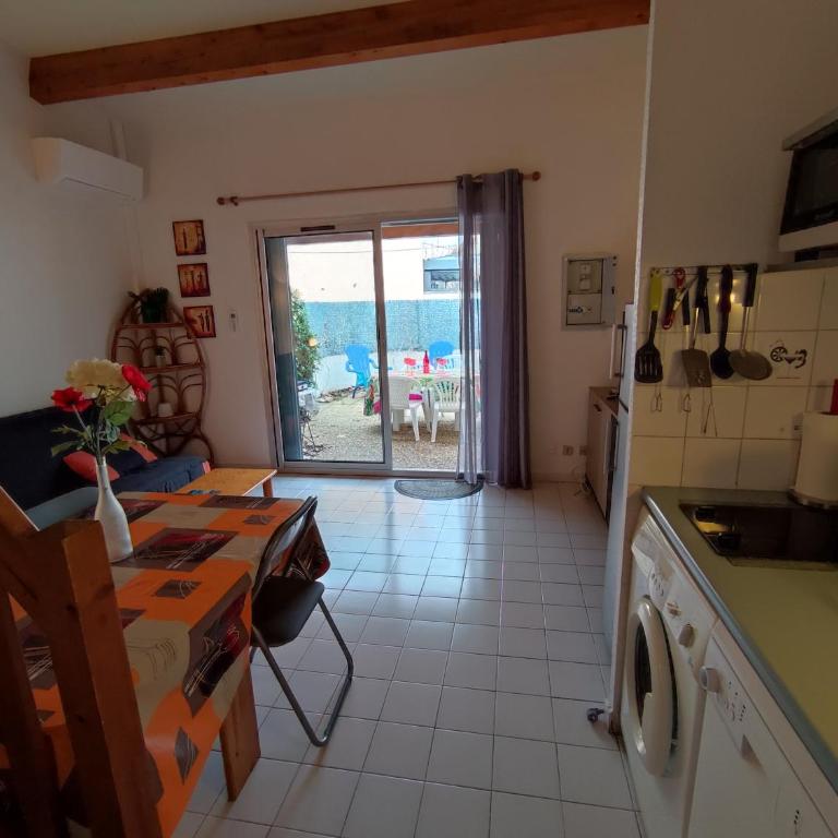 ONDINES I Très joli T2 mezzanine climatisé Richelieu Cap d'Agde - Apartment mit Terrasse - 4