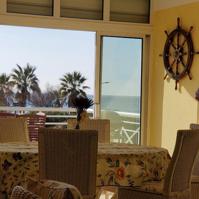 Port Frejus 1er etage de villa vue sur mer, 8-9 Pe - Appartamento con Vista Mare - 14