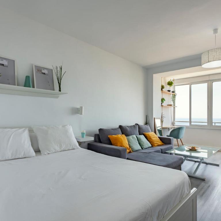 Estudio con increíbles vistas a la Playa + Piscina - Estudio con vistas al mar - 3