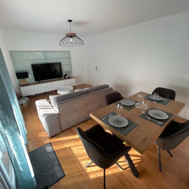 Appartement Le Della - Appartement 2 Chambres - 4