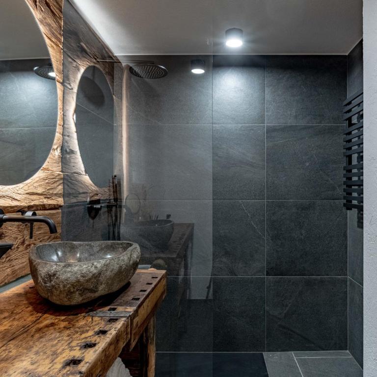 Chalet Laugenblick Alpine Luxury with Hot Tub and Sauna - Chalet - 27