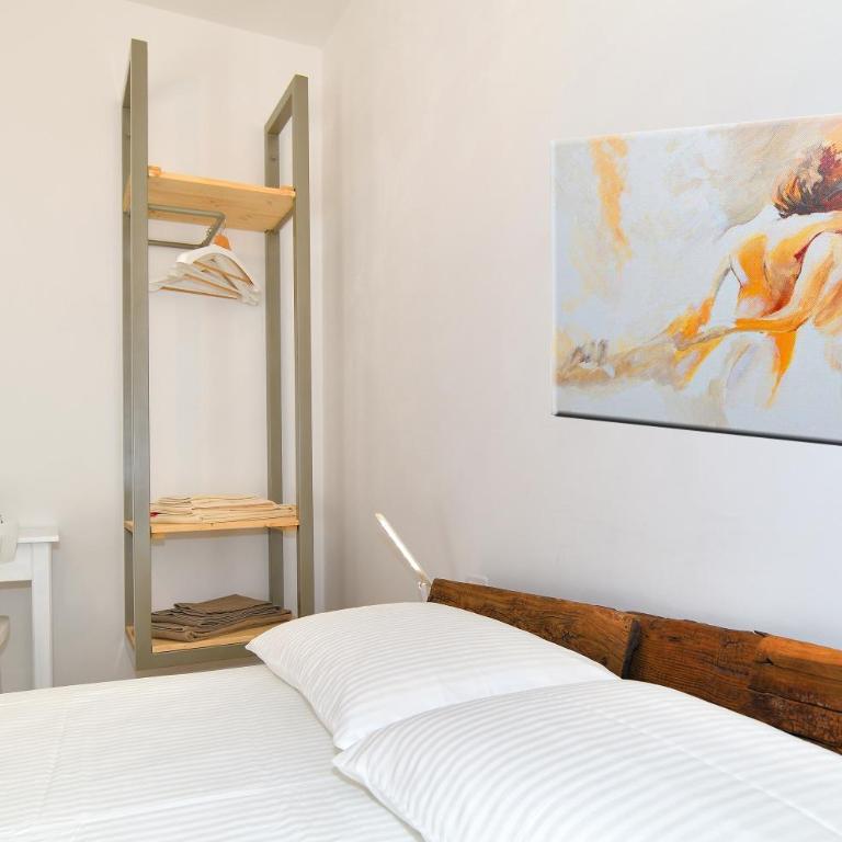 A Casa IDA - Two-Bedroom Apartment - 29