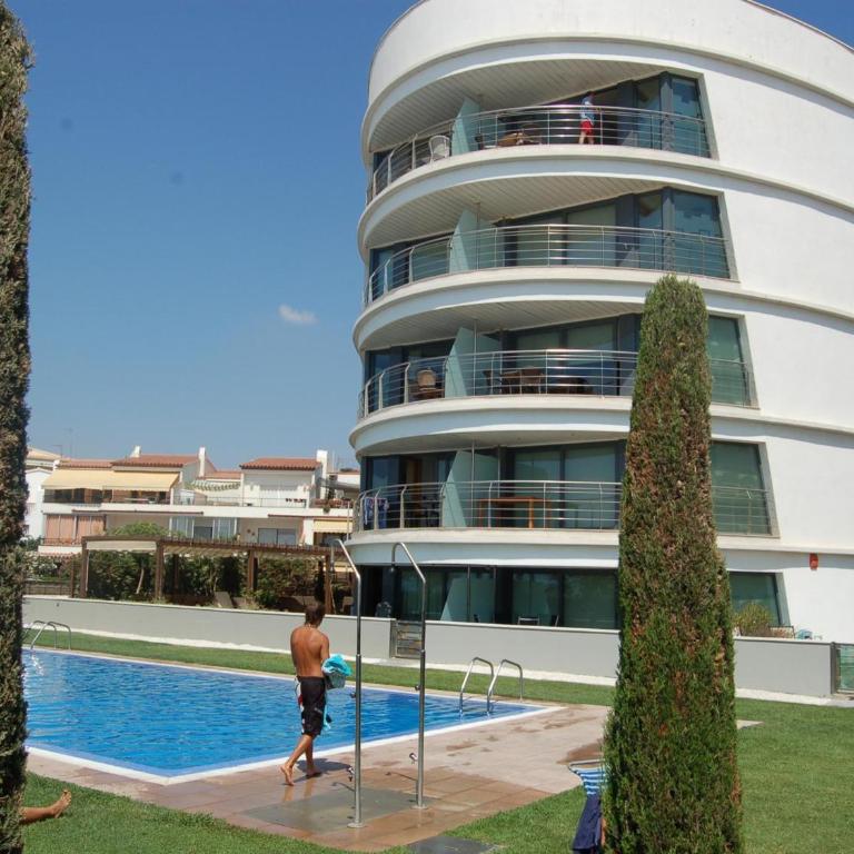 Apartamento en Roses: Primera Línea de Mar, Piscina, Aire Acondicionado, Parking - ES-228-87 - Apartamento - 5