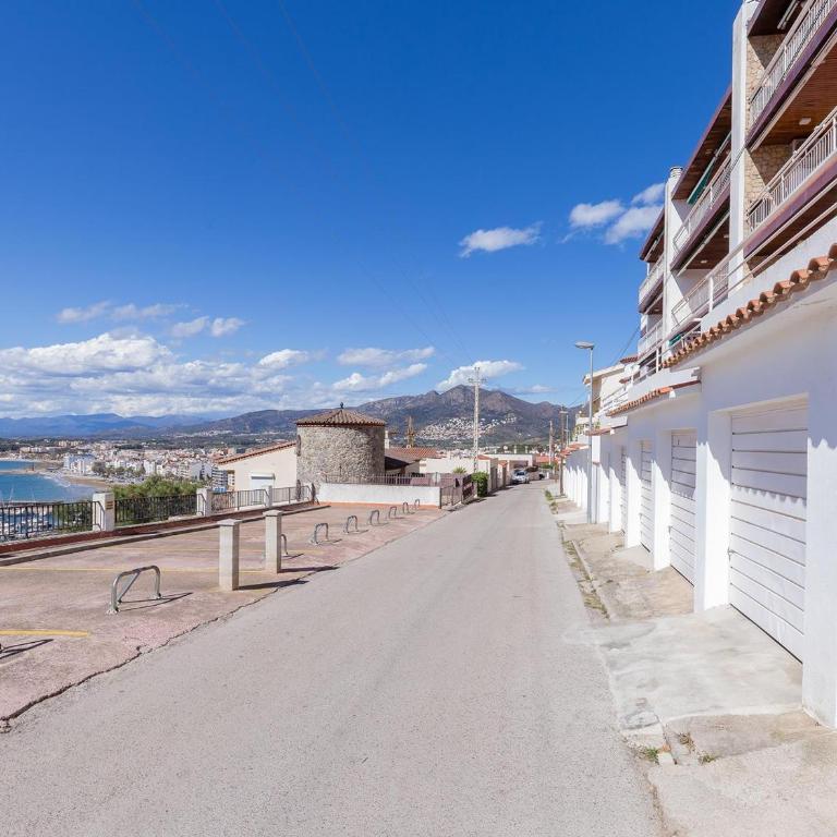 Apartamento Cómodo Vista Panorámica en Roses - ES-228-94 - Apartamento - 9