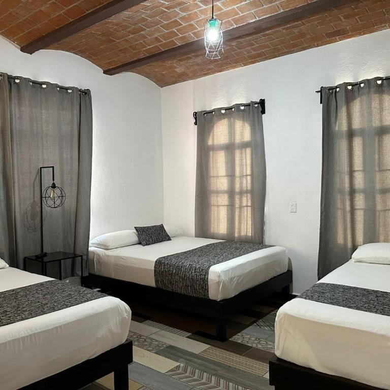 Casa Malva Sweet Stay - Family Room - 2