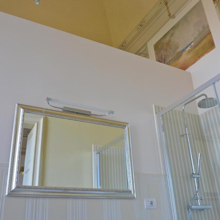 Palazzo Vallebona - Suite con Vista Mare - 7