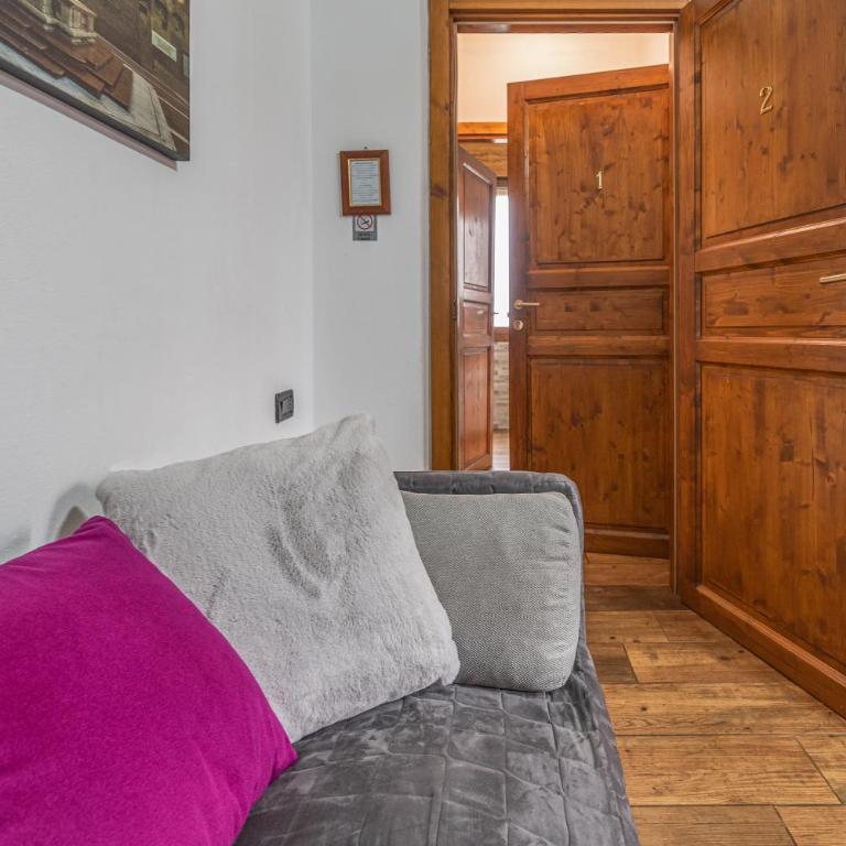 B&B Selvarossa - Camera Queen con Bagno in Comune - 9
