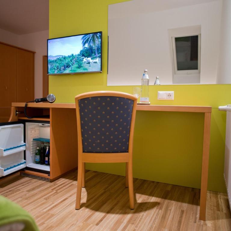 Hotel Restaurant Meyer - Doppelzimmer - 8