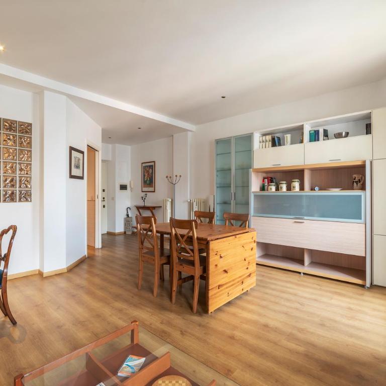 GuestHost - Sunny Apartment Piramide - Appartamento con 2 Camere da Letto - 11