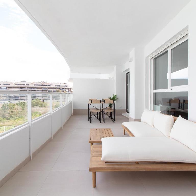 Global Vacacional, Apartamento con terraza y vistas a la piscina en Gran Canet - Apartment mit Poolblick - 2