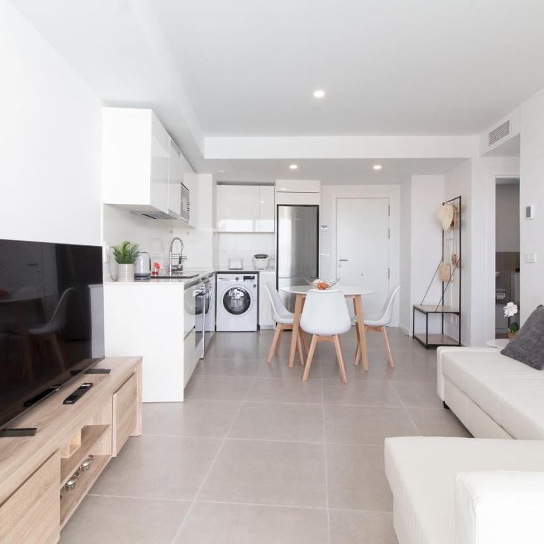 Global Vacacional, Apartamento con terraza y vistas a la piscina en Gran Canet - Apartment mit Poolblick - 3
