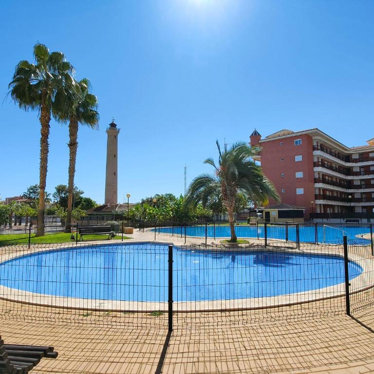 Global Vacacional, Apartamento con terraza y piscina en la playa de Canet - Apartment mit Terrasse - 22