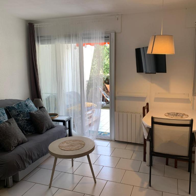 Vittoria Immobilier 4-REGLEMENT SUR PLACE -chèques vacances acceptés - Apartment - Ground Floor - 7