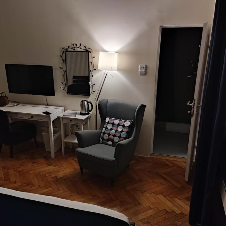 Selection Rooms - Dvokrevetna Soba sa Bračnim Krevetom/Zasebnim Krevetima - 3