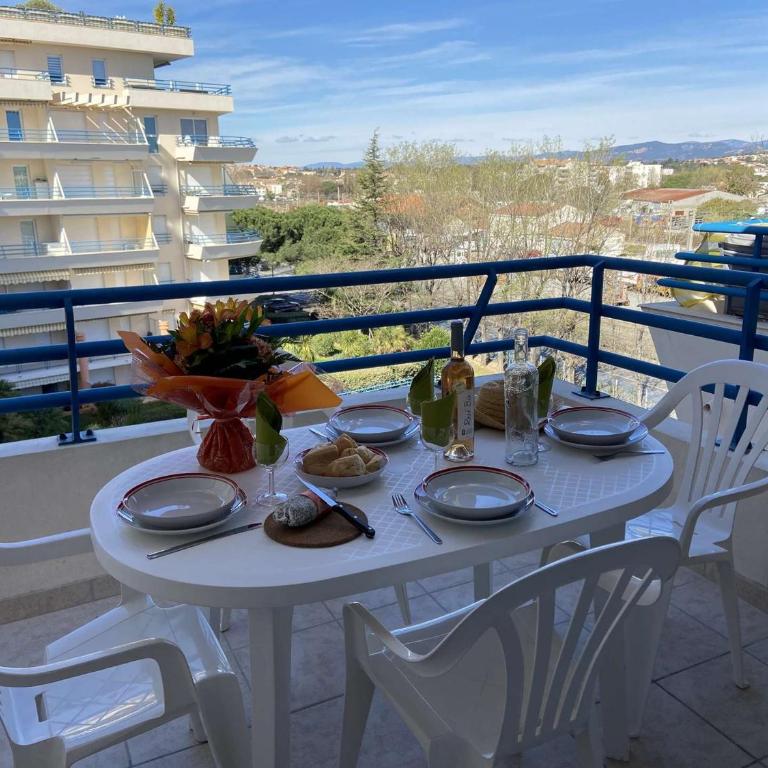 Appartement Studio Cabine à Fréjus, Piscine, Plage à 500m, Clim, Parking, Terrasse, 4 Couchages - FR-1-226A-110 - Apartment (4 Erwachsene) - 6