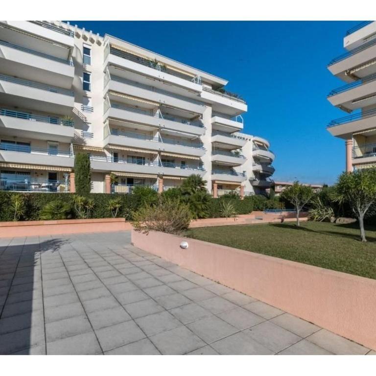 Appartement Studio Cabine à Fréjus, Piscine, Plage à 500m, Clim, Parking, Terrasse, 4 Couchages - FR-1-226A-110 - Apartment (4 Erwachsene) - 7