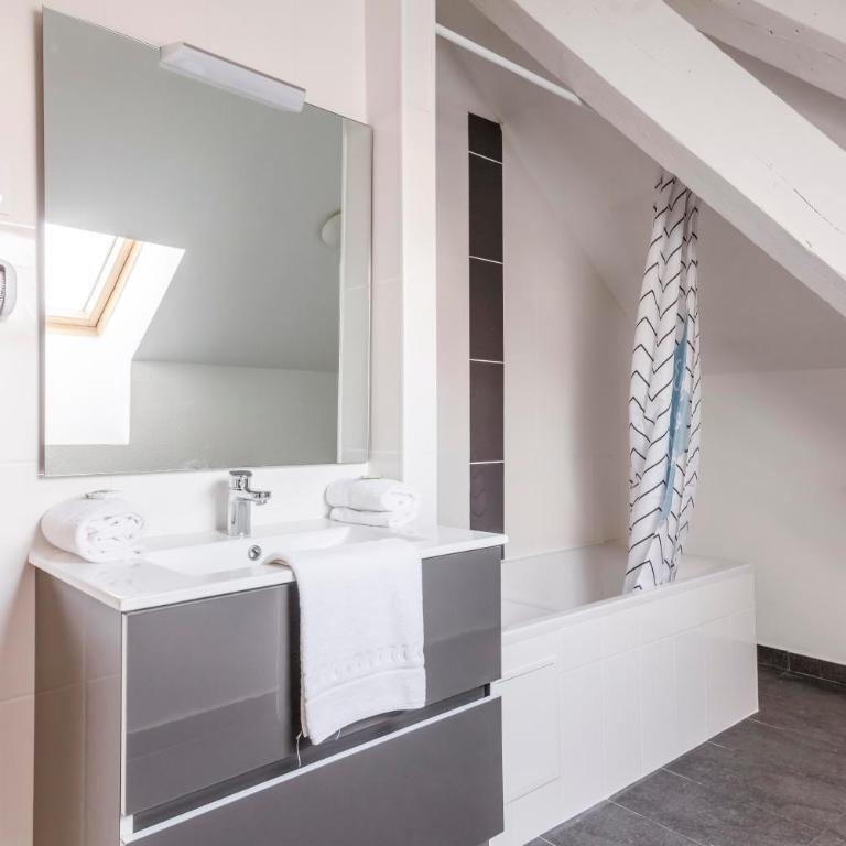 Residhotel Le Central'Gare - Studio Supérieur - 2