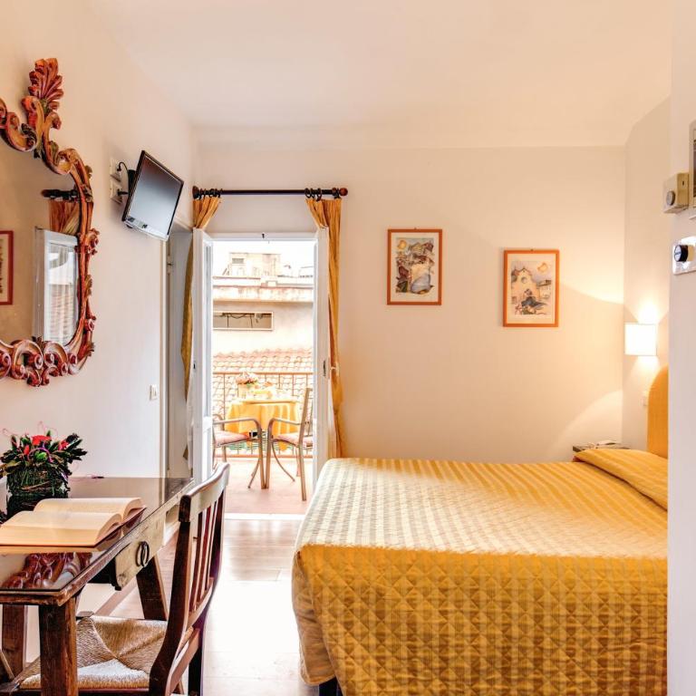 Hotel S.Giorgio & Olimpic - Classic Double or Twin Room with Balcony - 6