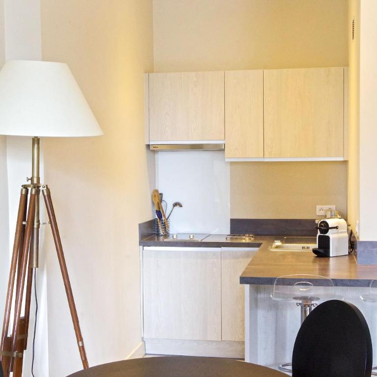Saint Rémi - Localisation top 1 chambre avec ascenseur - Appartement 1 Chambre - 4
