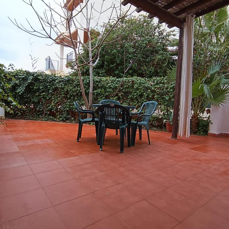 Casa baja naturista con patio en primera línea de playa con piscina comunitaria! - Apartamento de 1 dormitorio - 19